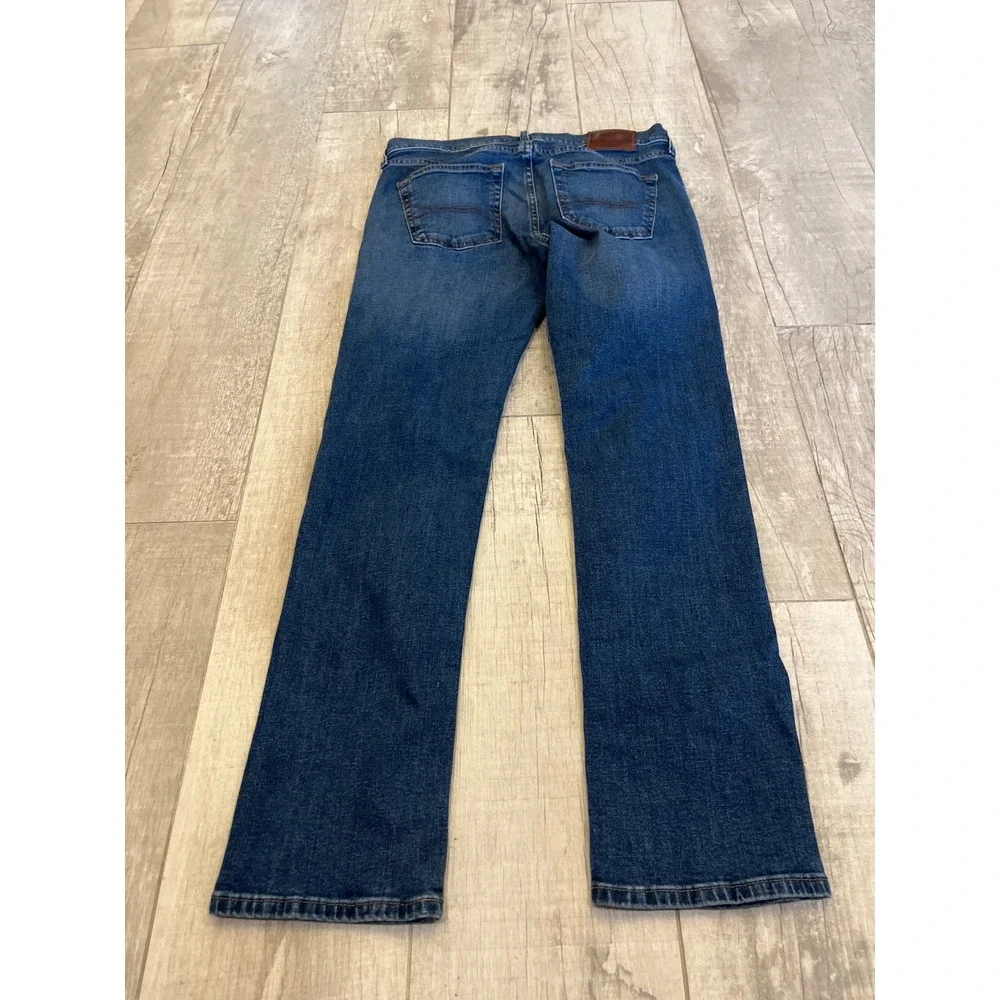 Hollister Epic Flex Slim Straight Jeans Mens 31x32 Medium Wash Blue Denim